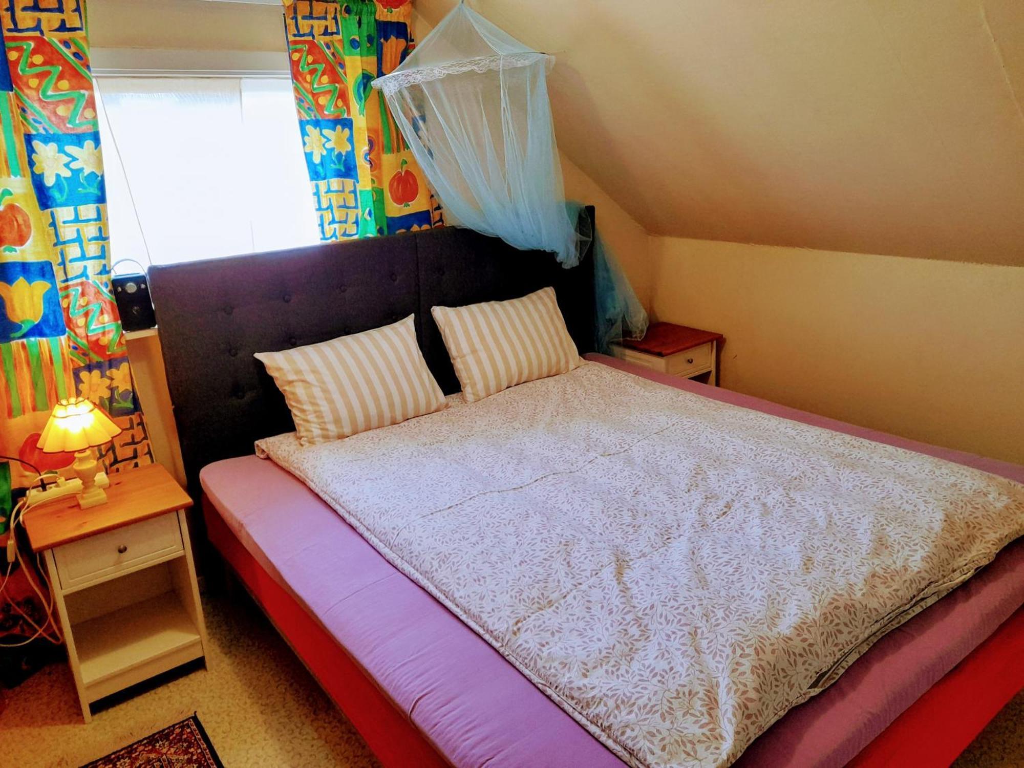 Small Bedroom, Outside Toilet, Shower Kitchen, 120 M From Sandbach Bräcke Zewnętrze zdjęcie